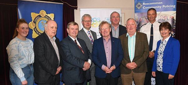 Cllrs Emer Kelly, Michael Mulligan, Tom Crosby, Chairperson Roscommon JPC; Tony Waldron, John Cummins, Laurence Fallon, Kathleen Shanagher with Shane Tiernan, CEO Roscommon County Council and Chief Supt. Ray McMahon. Pic. Gerard O’Loughlin