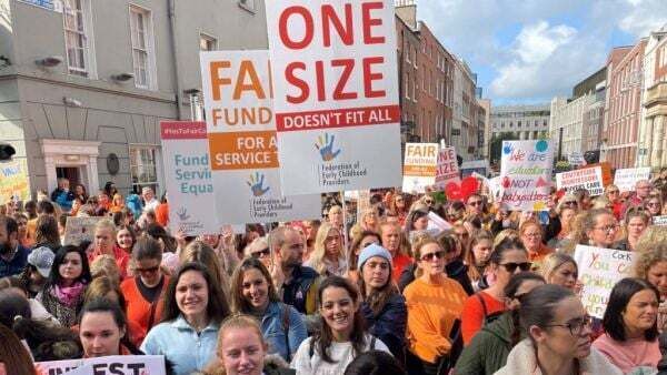 Childcare providers demand more funding in protest outside Dáil
