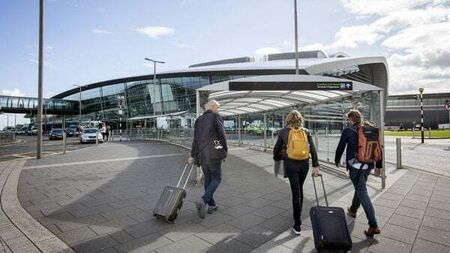 Over 17m passengers pass through Dublin and Cork airports in six months