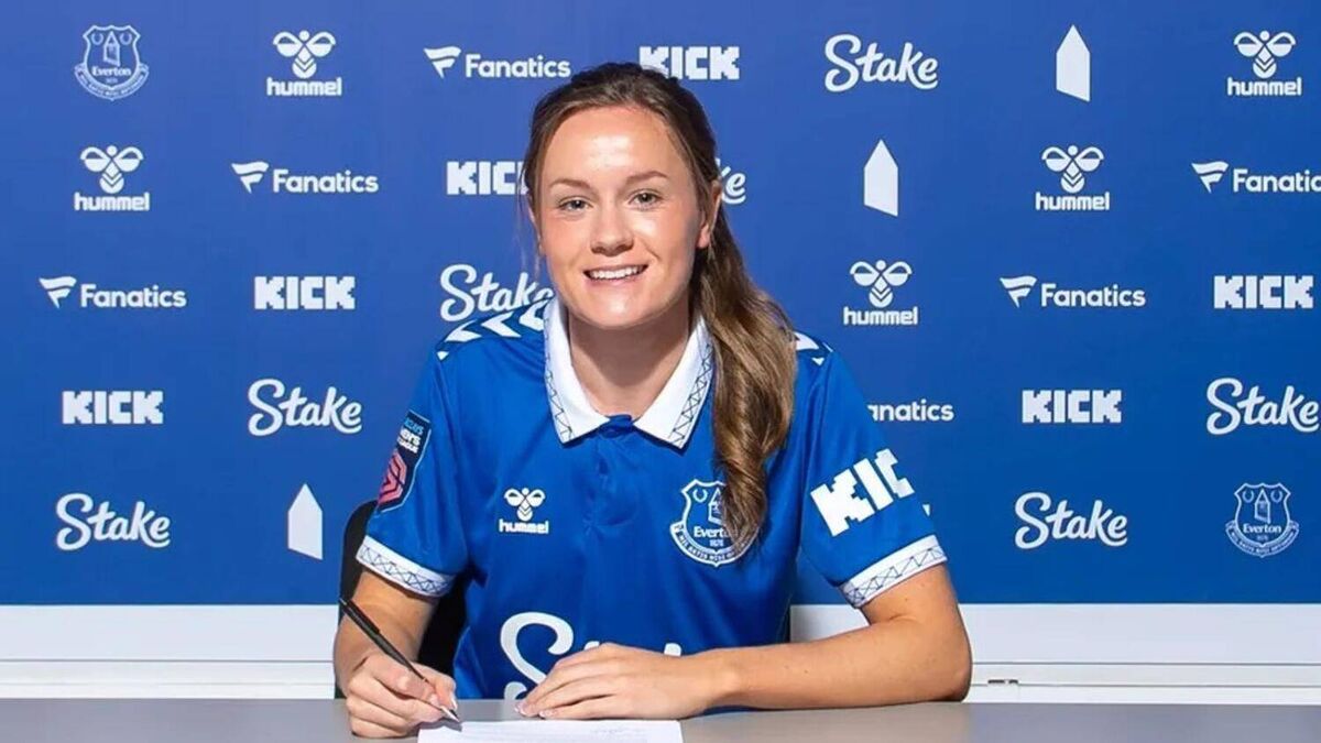 Payne signs for Everton