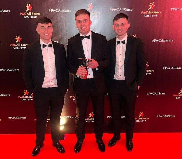 All-Star Enda Smith pictured at the awards ceremony in Dublin on Friday with All-Star nominee, Brian Stack (right) and Conor Carroll, who was nominated for Young Footballer of the Year. All-Star Enda Smith pictured at the awards ceremony in Dublin on Friday with All-Star nominee, Brian Stack (right) and Conor Carroll, who was nominated for Young Footballer of the Year.