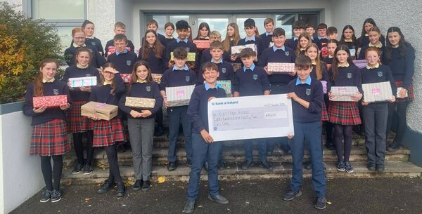 Students raised €842 from a recent non-uniform day in aid of the Christmas Shoe Box Appealanda total of 52 shoe boxes were gifted.
