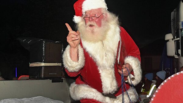 Santa Claus arriving in Roscommon Town for the switching on of the town's Christmas lights. Pic. Gerard O'Loughlin Santa Claus arriving in Roscommon Town for the switching on of the town's Christmas lights. Pic. Gerard O'Loughlin