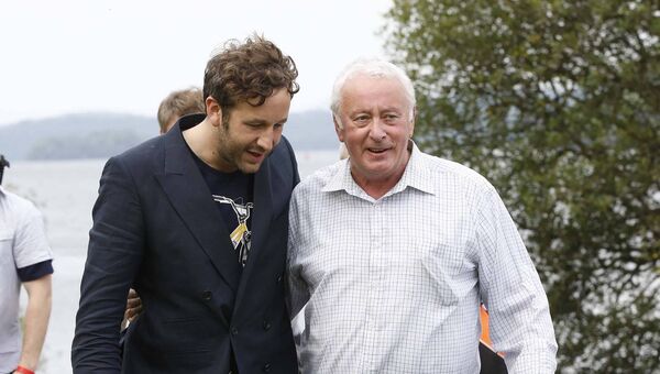 Chris O'Dowd, pictured with his father Sean a number of years ago before the special premiere screening of Chris' comedy 'Moone Boy' in Lough Key Forest Park, Boyle. Pic. Robbie Reynolds/CPR Chris O'Dowd, pictured with his father Sean a number of years ago before the special premiere screening of Chris' comedy 'Moone Boy' in Lough Key Forest Park, Boyle. Pic. Robbie Reynolds/CPR