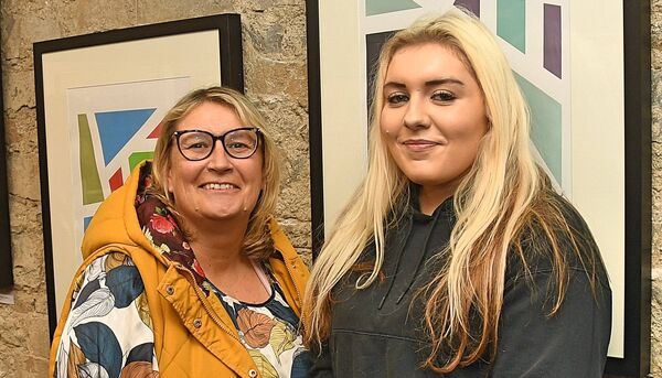 Faye Hayden and Shannika Greene, Roscommon Young Carers’ Project, pictured at the launch of George Naughton’s first solo art exhibition at Anam Art Gallery, Roscommon Town. Pic. Gerard O’Loughlin 