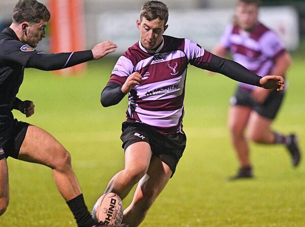 GOING FOR THE GRUBBER: Tommie Devine attempts to chip the ball in past the Connemara defence on Saturday evening at the Green. 