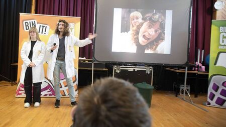 Gum Litter Taskforce Bin It! roadshow visits County Roscommon
