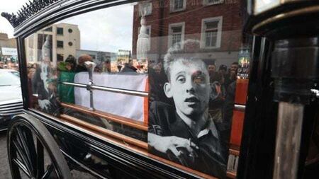 Mourners line streets of Dublin to say goodbye to Shane MacGowan