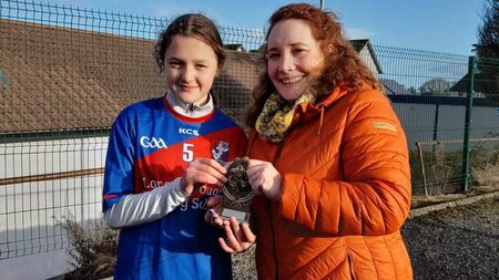 Cloonfad United make light of inclement weather to prevail