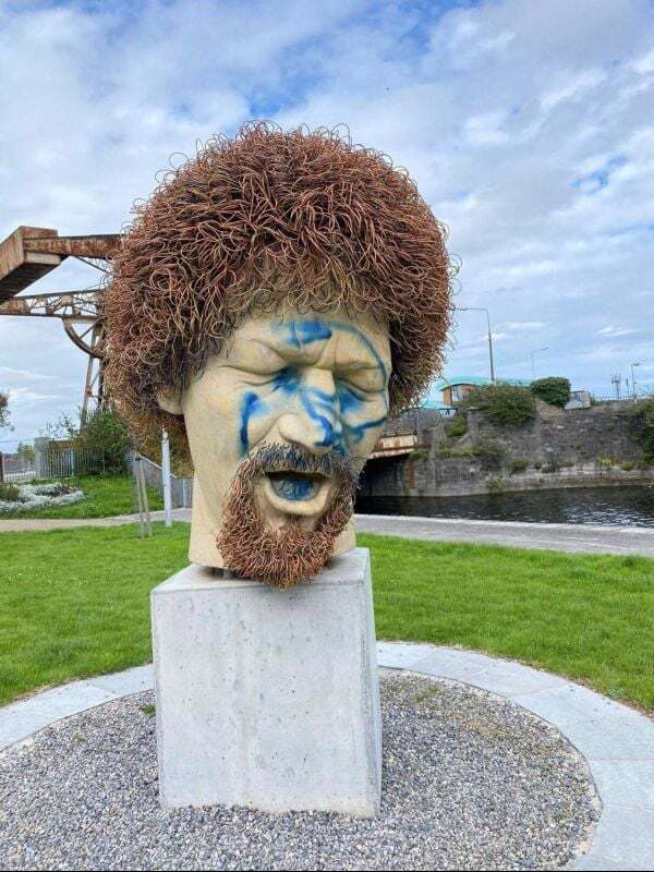 Bench warrant issued for man accused of Luke Kelly statue criminal damage - Homepage - Vimarsana News