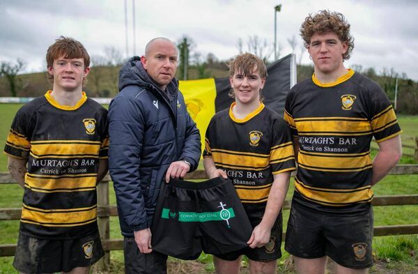 Dave Mahon of Connacht Bottlers presents shorts and socks to the Carrick-on-Shannon RFC U-18.5 team. Pictured are (l-r): Gerard Murtagh, captain; Dave Mahon, Connacht Bottlers, sponsor; Jack Deegan, joint vice-captain, and Diarmuid O’Connell, joint vice-captain.