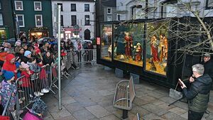 New crib with life-size figures unveiled