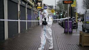 Gardaí step up armed patrols in Dublin after Christmas Eve restaurant shooting Gardaí step up armed patrols in Dublin after Christmas Eve restaurant shooting