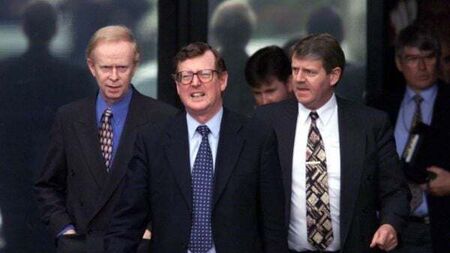 David Trimble ‘extraordinarily rude’ as he accused Tony Blair of ‘crude trick’