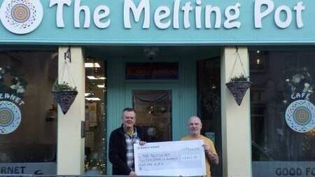 Noel’s close shave raises €2661 for charity’s dinner delivery service