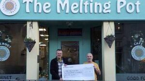 Noel’s close shave raises €2661 for charity’s dinner delivery service