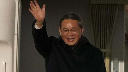 Top Chinese diplomat lands in Ireland for two-day visit