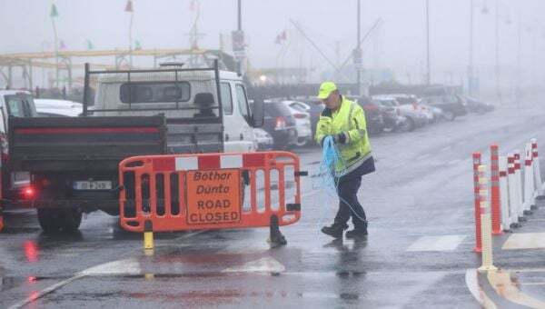 Status Red wind warning issued for Donegal, Galway and Mayo as Storm Isha to hit - Homepage - Vimarsana News