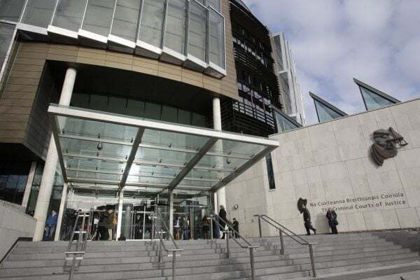 Man took date's car before crashing it and assaulting gardaí who came to the scene - Homepage - Vimarsana News
