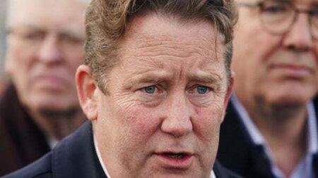 Slight dip in emergency accommodation figures over December