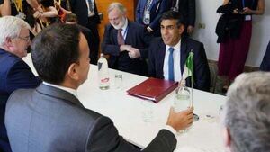 Sunak and Taoiseach play down suggestion of strains in Anglo-Irish relationship Sunak and Taoiseach play down suggestion of strains in Anglo-Irish relationship
