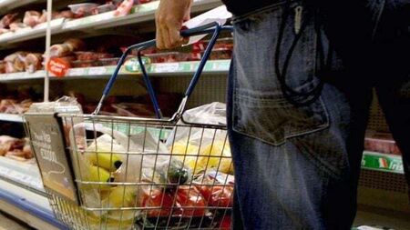 Inflation falls to 4.1% in year to January