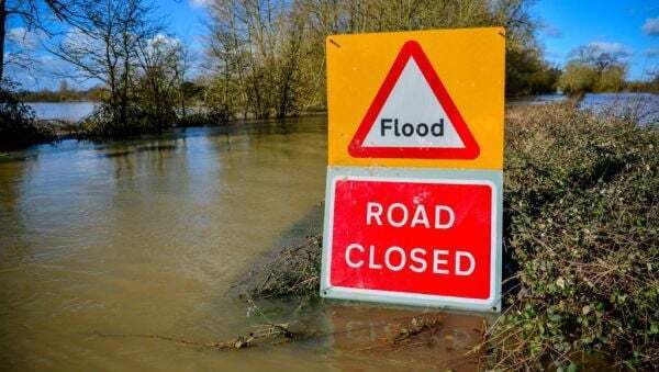 More than 80% of Irish people worried about climate change, report says - Homepage - Vimarsana News