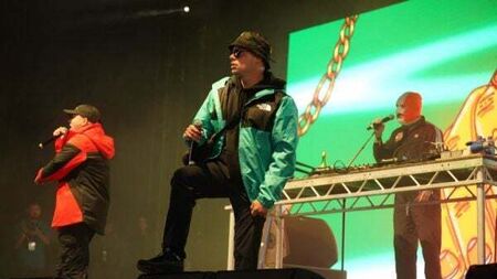 Kneecap rapper says Minister will be 'on her own' at US festival after Irish artists boycott