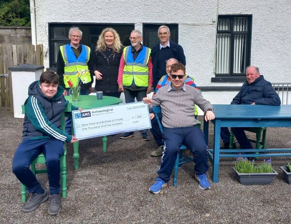 Pictured at the presentation of the furniture pieces and a cheque to the Brothers of Charity, Strokestown by Archaeological Management Solutions (AMS), were Peter Bennett and David Flanaghan, representing Strokestown Brothers of Charity. Also in photo, Deirdre McCarthy, (Roscommon County Council), Colum Hardy (AMS), Mens Shed members Matthew Garland, PJ Martin, John Miller and Danny Feehily. Pictured at the presentation of the furniture pieces and a cheque to the Brothers of Charity, Strokestown by Archaeological Management Solutions (AMS), were Peter Bennett and David Flanaghan, representing Strokestown Brothers of Charity. Also in photo, Deirdre McCarthy, (Roscommon County Council), Colum Hardy (AMS), Mens Shed members Matthew Garland, PJ Martin, John Miller and Danny Feehily.