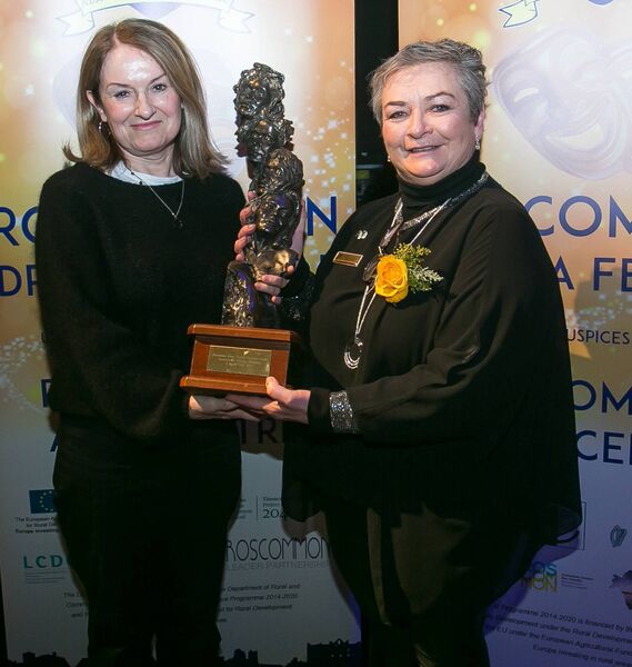 Perpetual Award sponsored by Charlie O’Brien, ROSMED Pharmacy accepted by Fiona Keane, Dalkey Players for their production of The Crucible presented by Mary Finn on behalf of Rosmed Pharmacy. Pic. Michelle Hughes Walsh