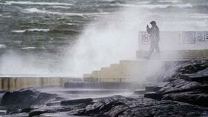 Storm Kathleen: 12,000 homes still without power as ESB repairs continue Storm Kathleen: 12,000 homes still without power as ESB repairs continue