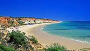 Irish tourist dies in drowning incident at beach in Algarve Irish tourist dies in drowning incident at beach in Algarve