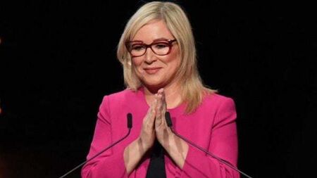 O’Neill seeks ‘thought-out’ response to cross-border asylum seekers in Ireland