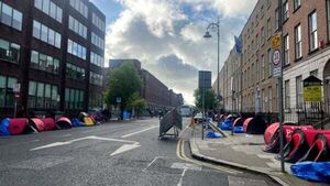 Makeshift asylum seeker encampment removed from Mount Street