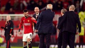 Erik ten Hag keen to keep Bruno Fernandes as Man Utd star speaks on his future Erik ten Hag keen to keep Bruno Fernandes as Man Utd star speaks on his future