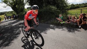 Feeley remains in Rás contention
