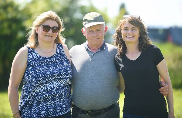 Linda Beirne, Fourmilehouse; Seamus Rattigan, Elphin and Marie McDermott, Frenchpark, pictured at the Roscommon Ploughing Championships in Ballinaheglish. Pic. Gerard O’Loughlin Linda Beirne, Fourmilehouse; Seamus Rattigan, Elphin and Marie McDermott, Frenchpark, pictured at the Roscommon Ploughing Championships in Ballinaheglish. Pic. Gerard O’Loughlin