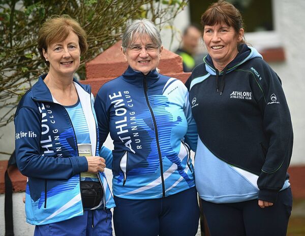 Paula Hughes, Mary Pidgeon and Breda Hickery, pictured at the recent Athlone 10-mile run at Clonown. Pic. Gerard O’Loughlin Paula Hughes, Mary Pidgeon and Breda Hickery, pictured at the recent Athlone 10-mile run at Clonown. Pic. Gerard O’Loughlin