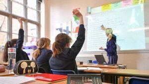 New teachers to receive €2,000 incentive to take full-time jobs New teachers to receive €2,000 incentive to take full-time jobs
