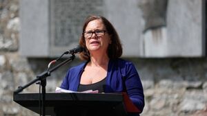 Mary Lou McDonald reports death threat to gardaí and says online abuse is escalating Mary Lou McDonald reports death threat to gardaí and says online abuse is escalating
