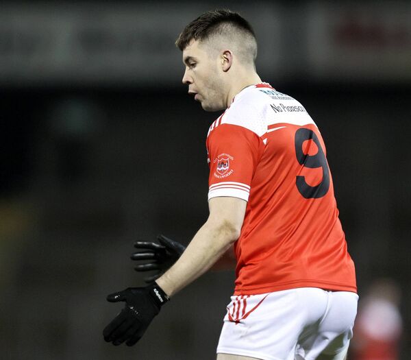 Conor Daly led the way as Pádraig Pearses bounced back from their opening round defeat. Conor Daly led the way as Pádraig Pearses bounced back from their opening round defeat.