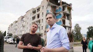 Simon Harris pays tribute to resilience of Ukrainian people Simon Harris pays tribute to resilience of Ukrainian people