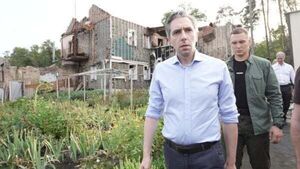 Harris to meet Tusk in Poland following Kyiv trip Harris to meet Tusk in Poland following Kyiv trip