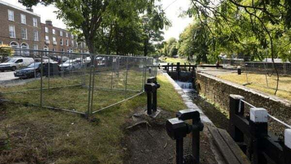 'Scandalous waste of money': Government criticised over 24-hour Grand Canal security