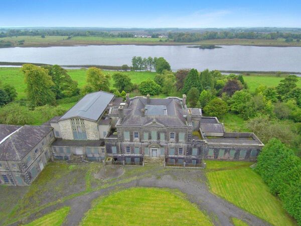 The former stately property had previously been on the market for €850,000 but is now going for half that price.