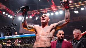 UFC 307: Alex Pereira aims to continue an incredible 2024 UFC 307: Alex Pereira aims to continue an incredible 2024