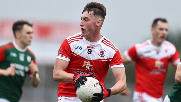 Pádraig Pearses comfortably into county senior football final