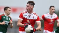 Pádraig Pearses comfortably into county senior football final