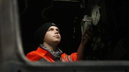 Survey to capture experiences of over 28,000 apprentices