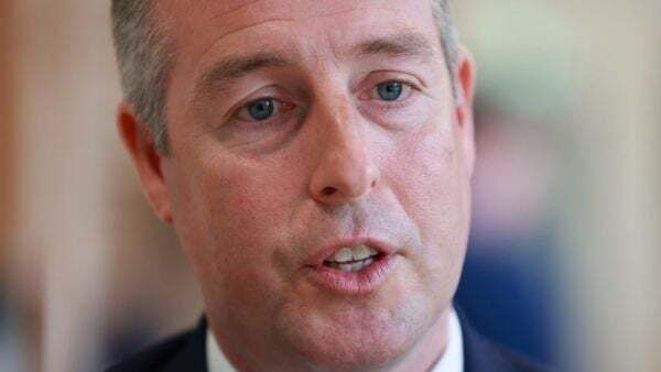 Givan hits back over meetings with group linked to loyalist paramilitaries